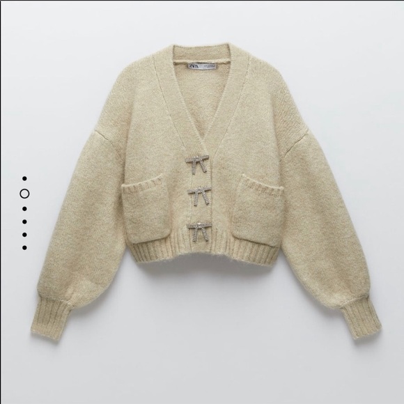 Matching Set - Knit Cardigan Top with Jewel Button - Picture 5 of 15